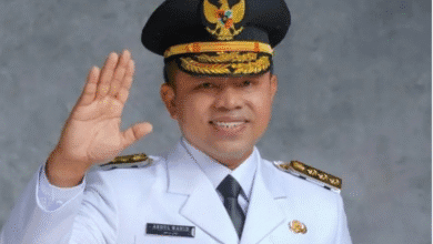 Latar Belakang Gubernur Riau Abdul Wahid, Cleaning Service hingga Terjaring OTT KPK