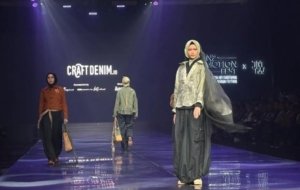 Wisata Belanja Jakarta - Menteri Pariwisata Widiyanti Putri Wardhana saat memberikan keterangan terkait penguatan potensi wisata belanja di Jakarta melalui event fashion internasional.