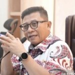 Komposter Fiberglass Samarinda - Ilustrasi penerapan teknologi komposter fiberglass untuk mengolah limbah organik rumah tangga guna mendukung program kebersihan di Kota Samarinda.