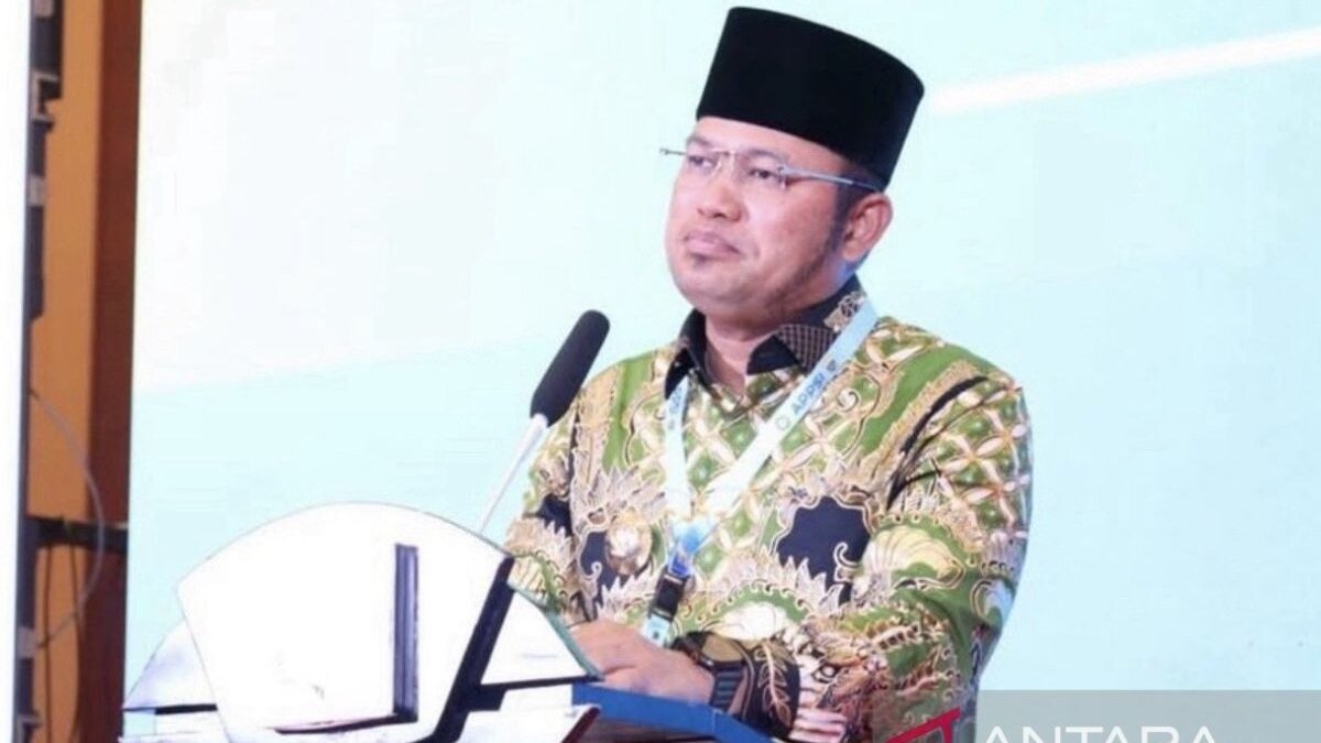 Pemulihan Delta Mahakam - Gubernur Kaltim Rudy Mas'ud saat memberikan arahan terkait pentingnya rehabilitasi mangrove di kawasan strategis Delta Mahakam guna mendukung keberlanjutan lingkungan.